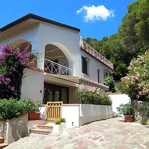 Tra Mare E Bosco Nella Splendida Casa vacanze